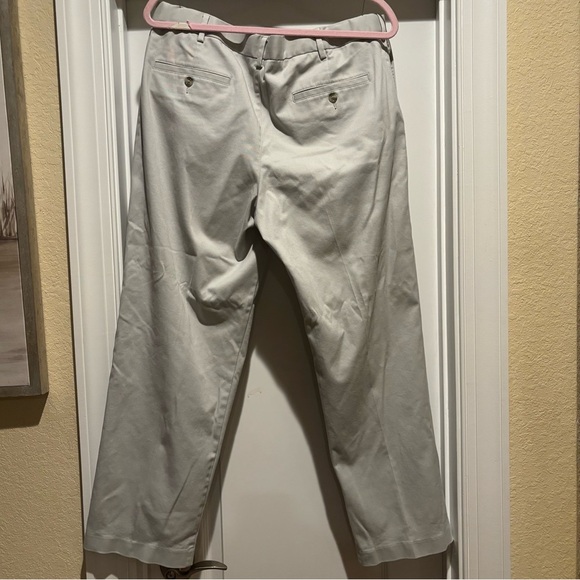 SAVANE MEN’s KHAKI’S   36x30 Pleated Front 4 Pockets Back  LNC - Picture 9 of 9